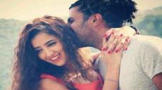 مي عمر وزوجته