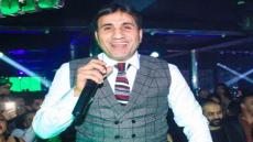 من المستشفى.. أحمد شيبة يطالب جمهوره بالدعاء لوالدته