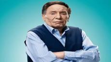 نجل الزعيم عادل إمام ينفي شائعات مرض والده