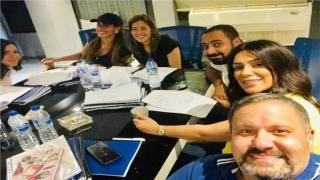 إدوارد مع إياد نصار في مسلسل “حواديت الشانزليزيه”