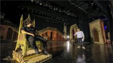 مجدي كامل من داخل بروفات مسرحية “الملك لير”