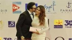 بسبب سيارتها الجديدة.. زوجة أحمد الفيشاوي تهاجم “نمبر وان”