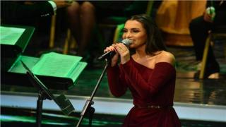 برومانسيتها.. كارمن سليمان تُمتع جمهور حفل الموسيقى العربية