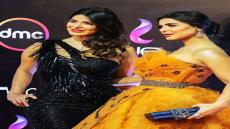 رانيا منصور برفقة توأمها على الريد كاربت بمهرجان القاهرة السينمائي