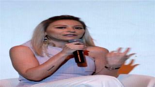 منة شلبي.. الآن ممكن أن تصبح مشهور في 3 دقائق