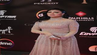 رانيا يوسف بإطلالة الأميرات بختام مهرجان القاهرة