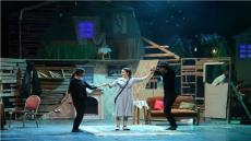 تألق شباب عرض «الوحوش الزجاجية» بمهرجان الإسكندرية المسرحي العربي