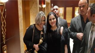 مهرجان نجم العرب يُكرم الفنانة صابرين في ظهورها الأول بعد خلع الحجاب