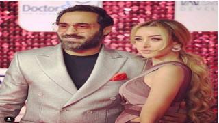 الظهور الأول للفنان أحمد فهمي بعد العملية الجراحية