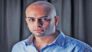 أحمد مراد عن نجاح “الفيل الأزرق 2”.. الكيميا بيني وبين مروان وعبد العزيز