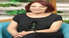 عارفة عبد الرسول أم منة شلبي في “في كل أسبوع يوم جمعة”