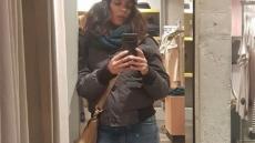 إنجي المقدم تشارك جمهورها بملابس شتوية من برلين والجمهور.. انتي العشق