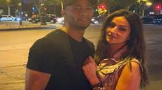 روانسية محمد رمضان وزوجته من أمام برج إيفل