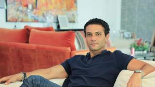 بعد العودة من إجازة الصيف.. آسر ياسين يستأنف تصوير “صاحب المقام”