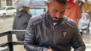 تعليق ناري من أحمد سعد على حكم الحبس بـ 3 سنوات على طليقته سمية الخشاب