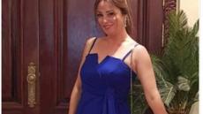 نرمين الفقى تخطف الأنظار لها بالفستان الأزرق