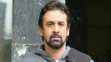 بعد الفيل الأزرق 2.. كريم عبد العزيز في أوروبا.. اعرف السبب