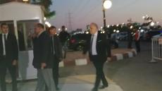 أشرف زكي ومحمد صبحي في عزاء الراحل فاروق الفيشاوي