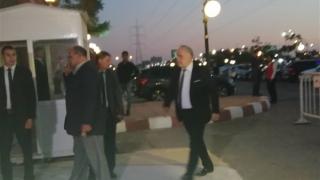 أشرف زكي ينفي وفاة حسن حسني.. وانتظروا رد قانوني