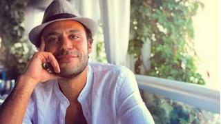 صورة جديدة من “لص بغداد” ومحمد إمام يعلق “مشهد خطير”