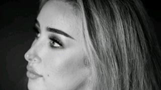 بالأبيض والأسود.. هنا الزاهد تتألق على إنستجرام