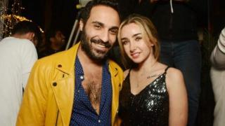 أحمد فهمي يكشف تطورات حالة زوجته هنا الزاهد.. يمكن تحتاج عملية