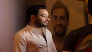 هاني شاكر يطلب من رامي جمال.. بلاش تلتفت للناس وهتطلع تغني معايا