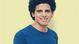 حمدي الميرغني بلوك جديد والجمهور.. انت بقيت شبة محمد حماقي