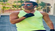 بعد خبر طلاقه.. عمرو سعد بابتسامة عريضة وملابس رياضية