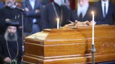 “الحزن والدموع” عنوان جنازة الراحل سمير سيف